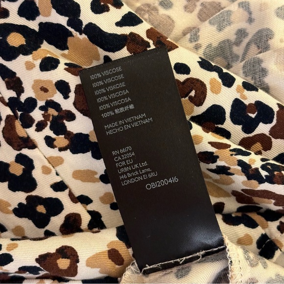 Anthro Maeve Katia Ruffled Long sleeve Button Down Size 0 - Picture 5 of 11